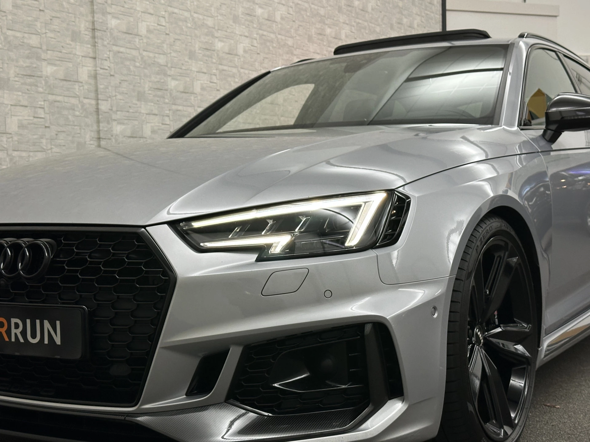 Hoofdafbeelding Audi RS4