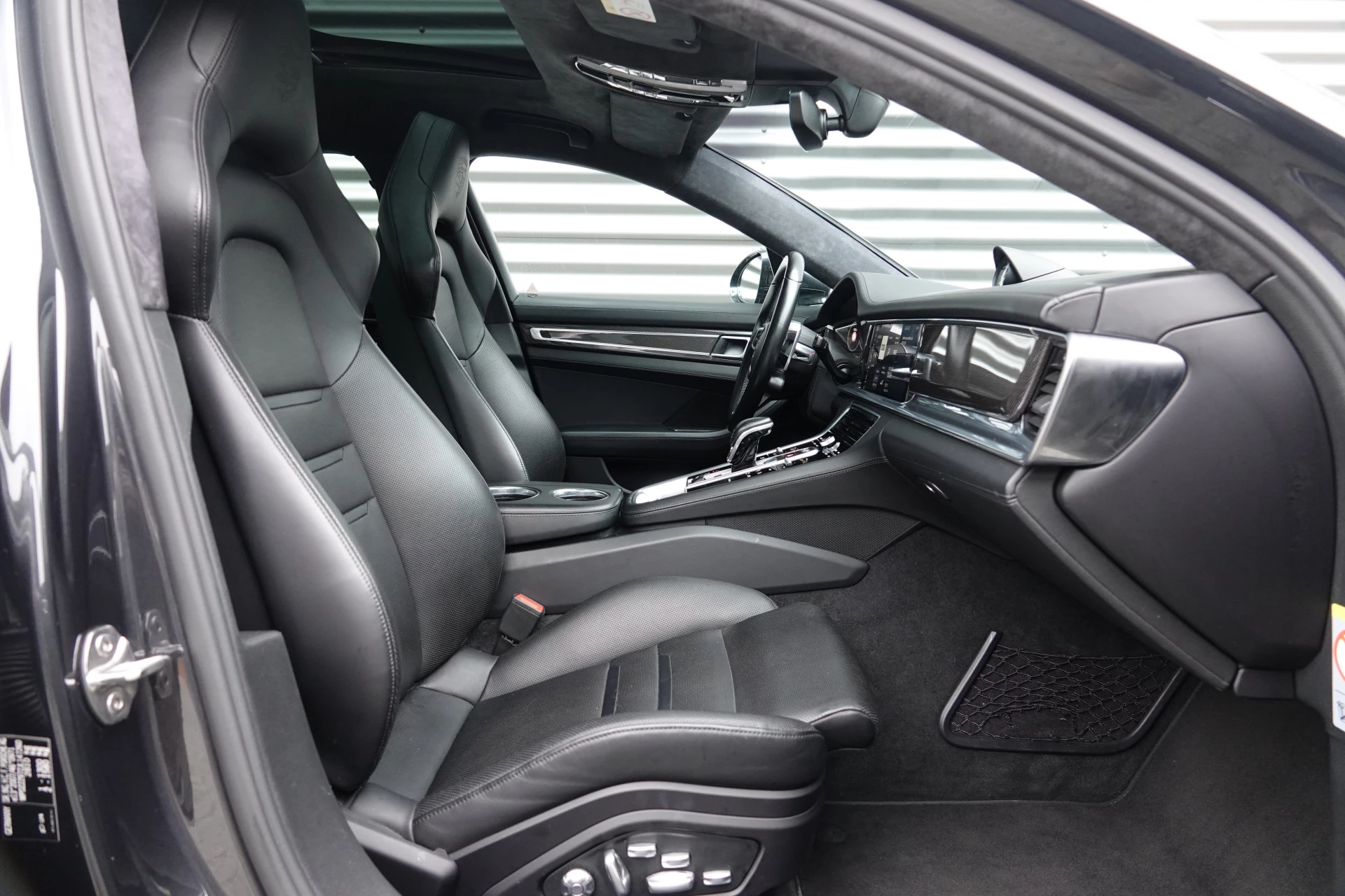 Hoofdafbeelding Porsche Panamera