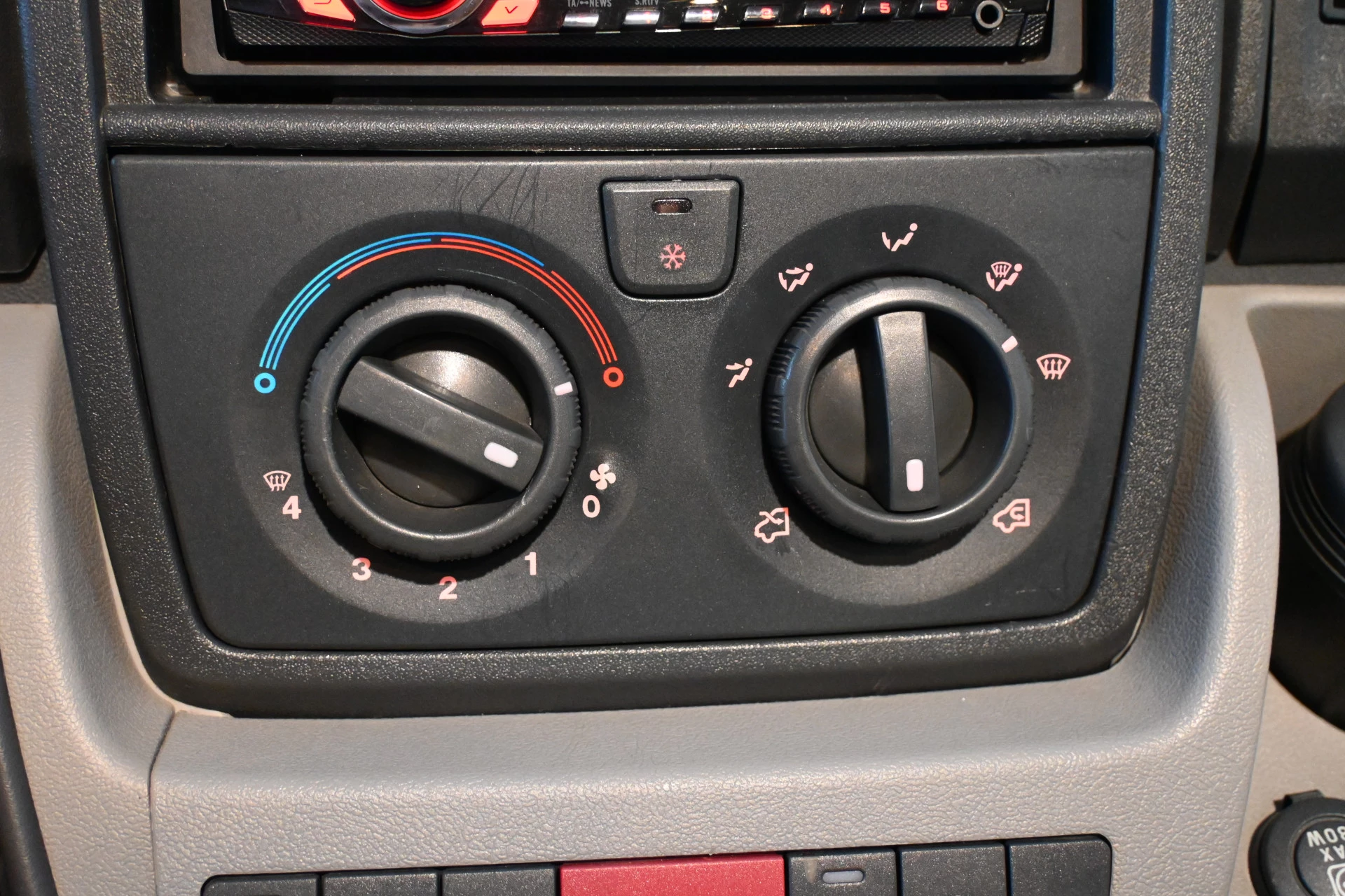 Hoofdafbeelding Chausson WELCOME 64