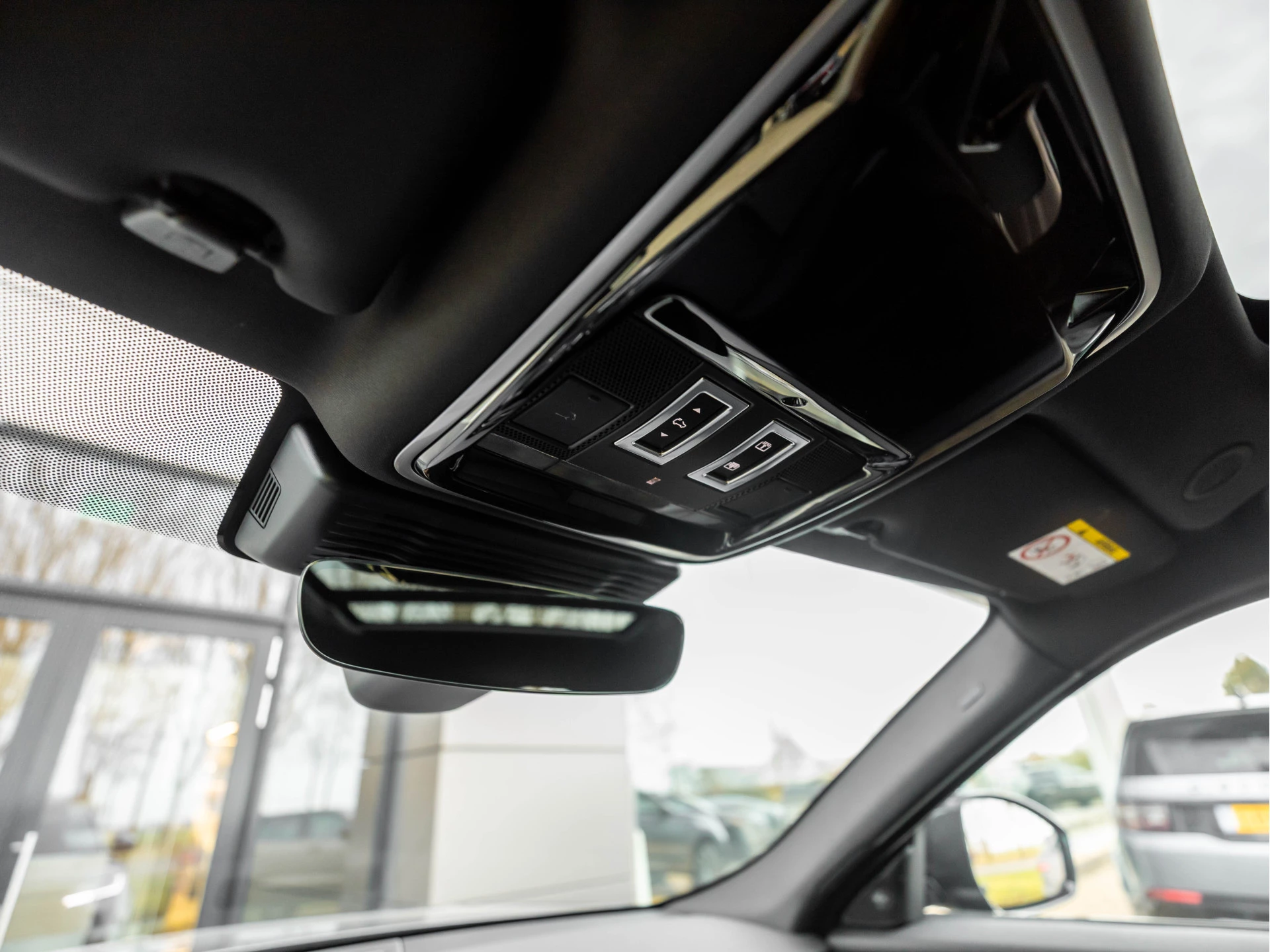 Hoofdafbeelding Land Rover Range Rover Velar