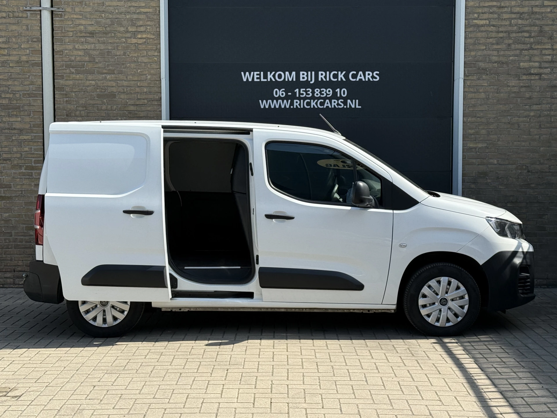 Hoofdafbeelding Peugeot Partner