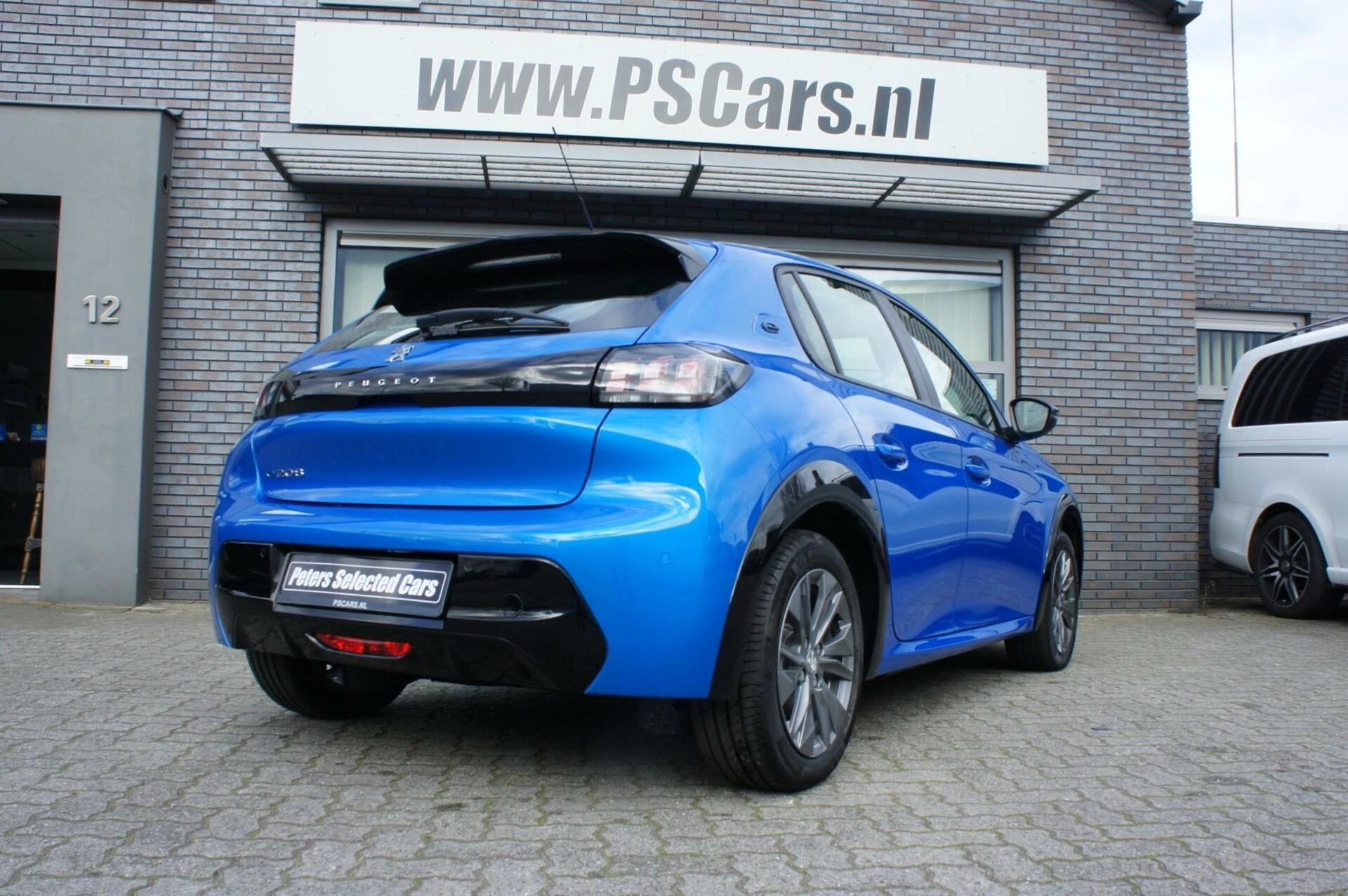 Hoofdafbeelding Peugeot e-208