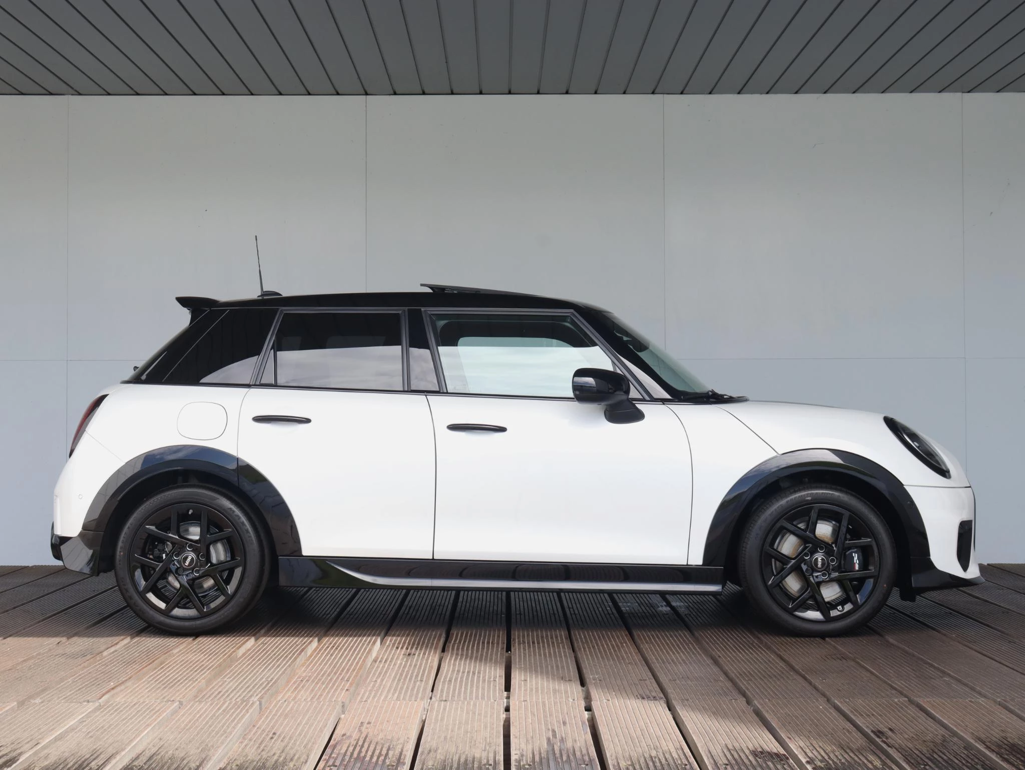 Hoofdafbeelding MINI 5-deurs