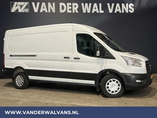 Ford Transit 2.0 TDCI 131pk L3H2 Euro6 Airco | Camera | Navigatie | Apple Carplay | Android Auto Cruisecontrol, Parkeersensoren, Elektrisch verstelbare bestuurdersstoel, Verwarmde voorruit, Stoelverwarming, Bijrijdersbank