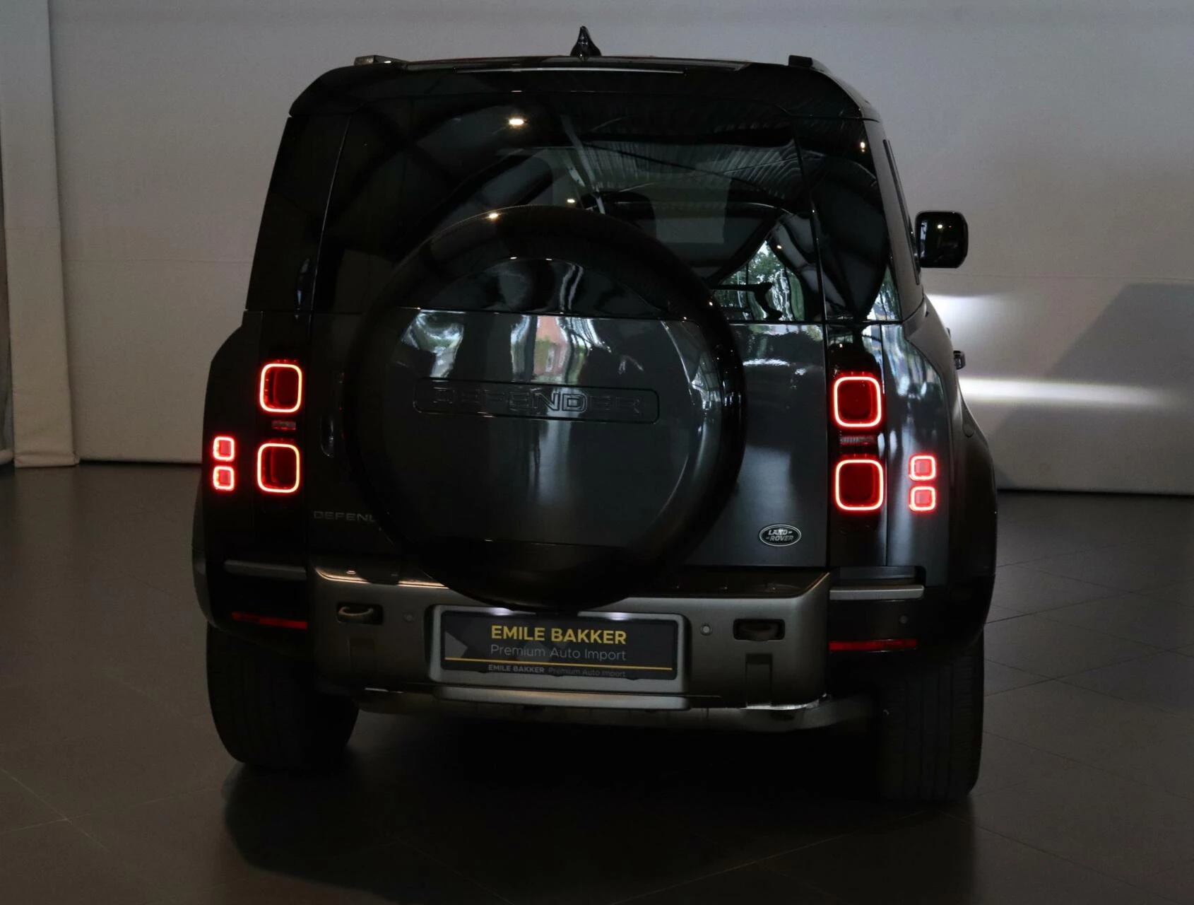 Hoofdafbeelding Land Rover Defender