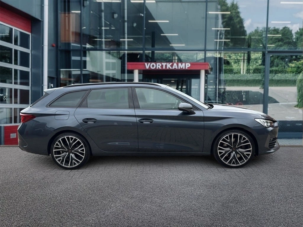 Hoofdafbeelding CUPRA Leon Sportstourer