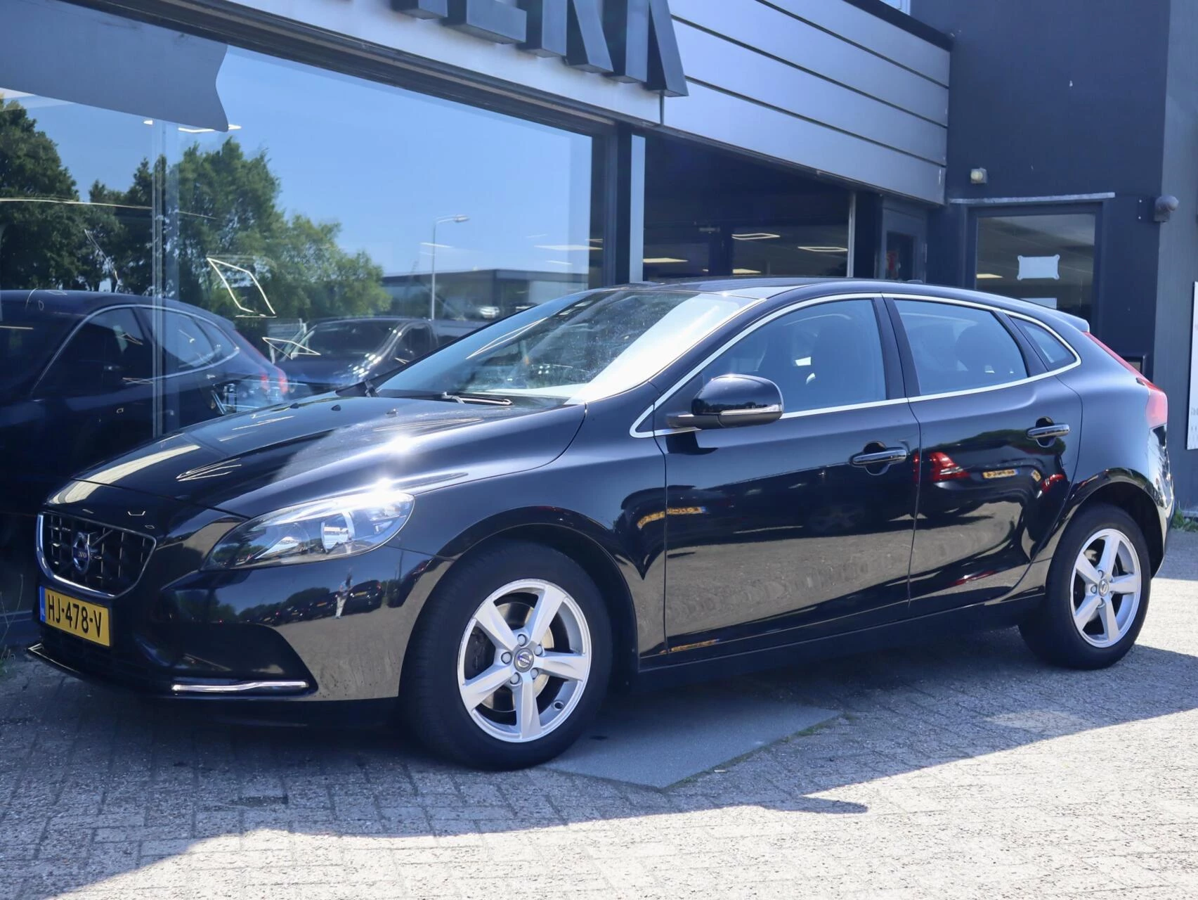 Hoofdafbeelding Volvo V40