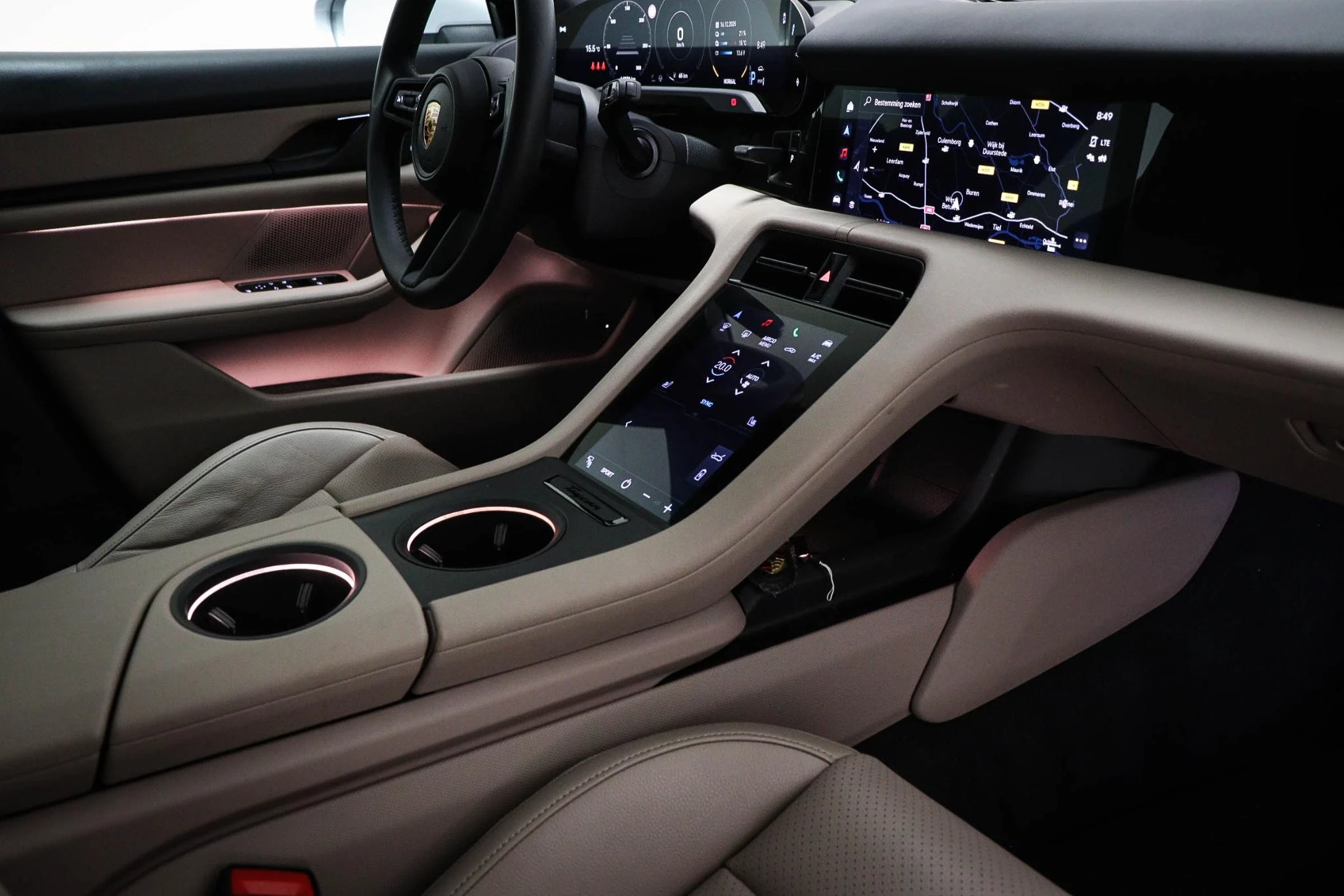 Hoofdafbeelding Porsche Taycan