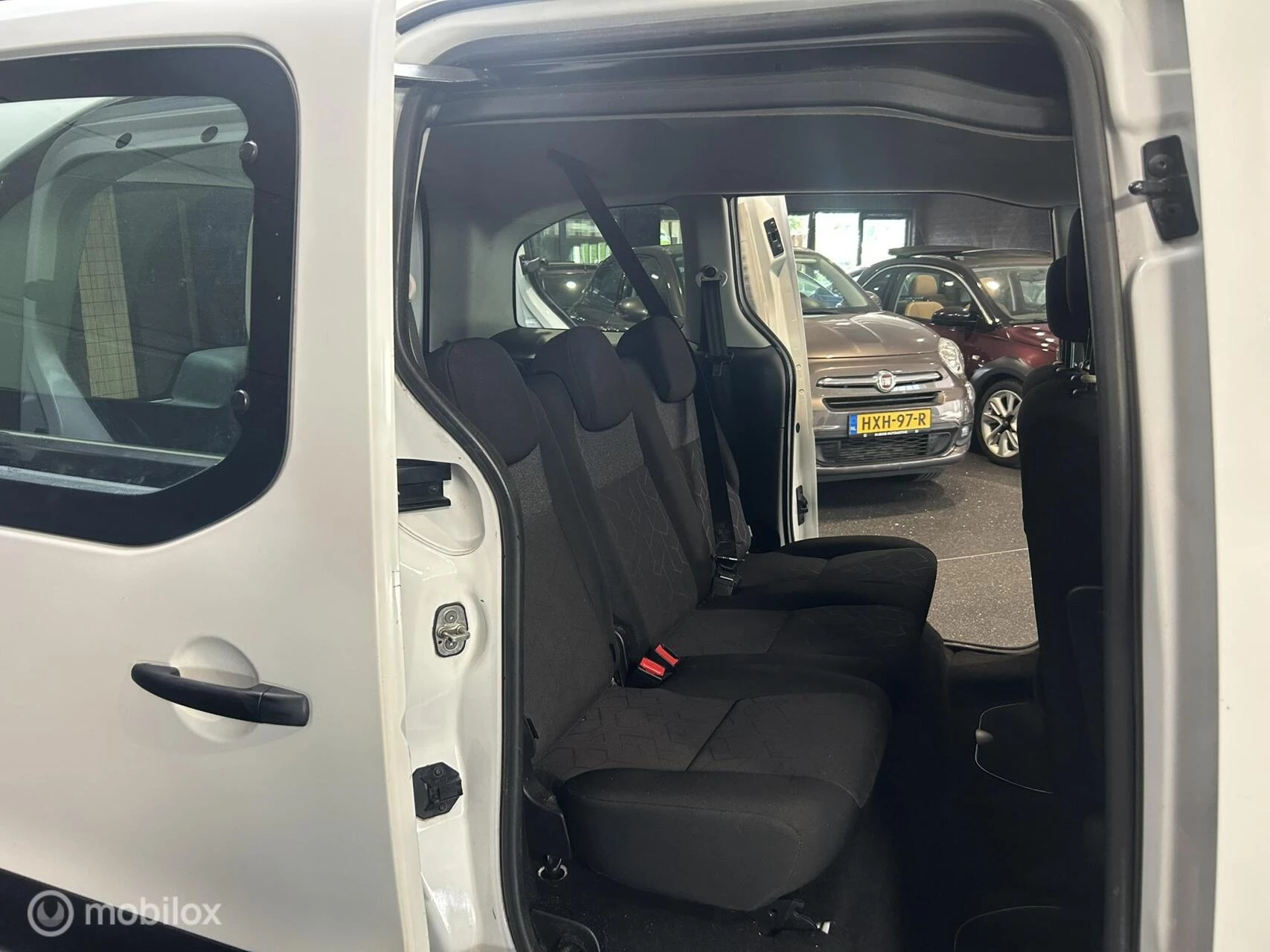 Hoofdafbeelding Peugeot Partner