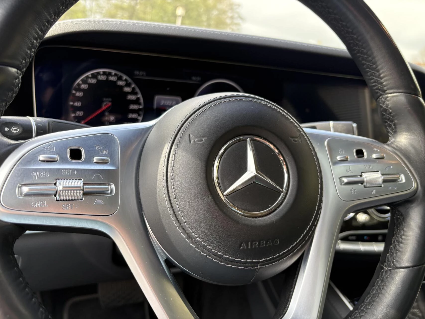 Hoofdafbeelding Mercedes-Benz S-Klasse