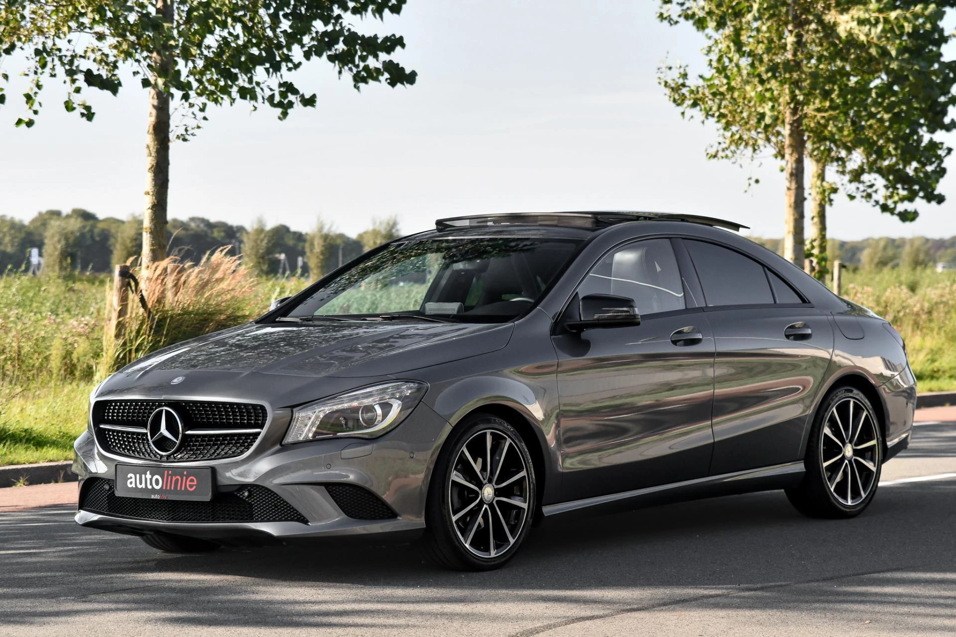 Hoofdafbeelding Mercedes-Benz CLA