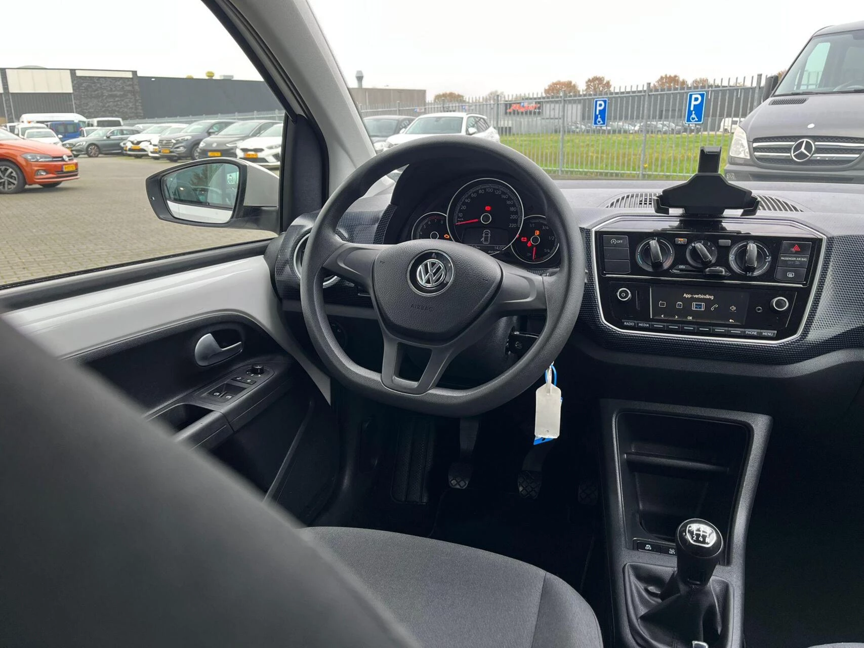 Hoofdafbeelding Volkswagen up!