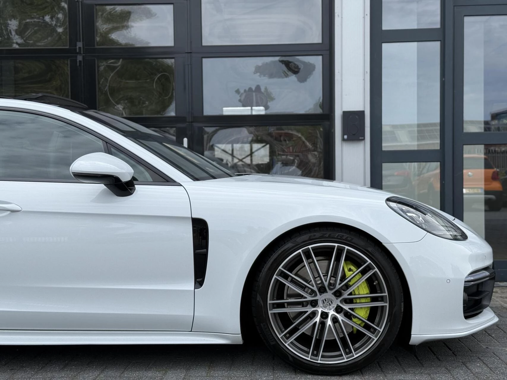 Hoofdafbeelding Porsche Panamera