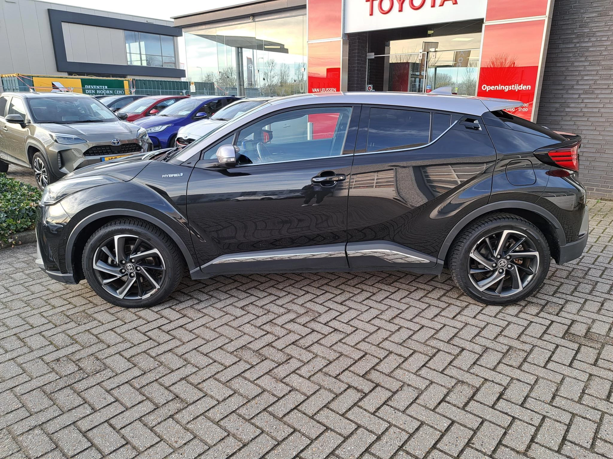 Hoofdafbeelding Toyota C-HR