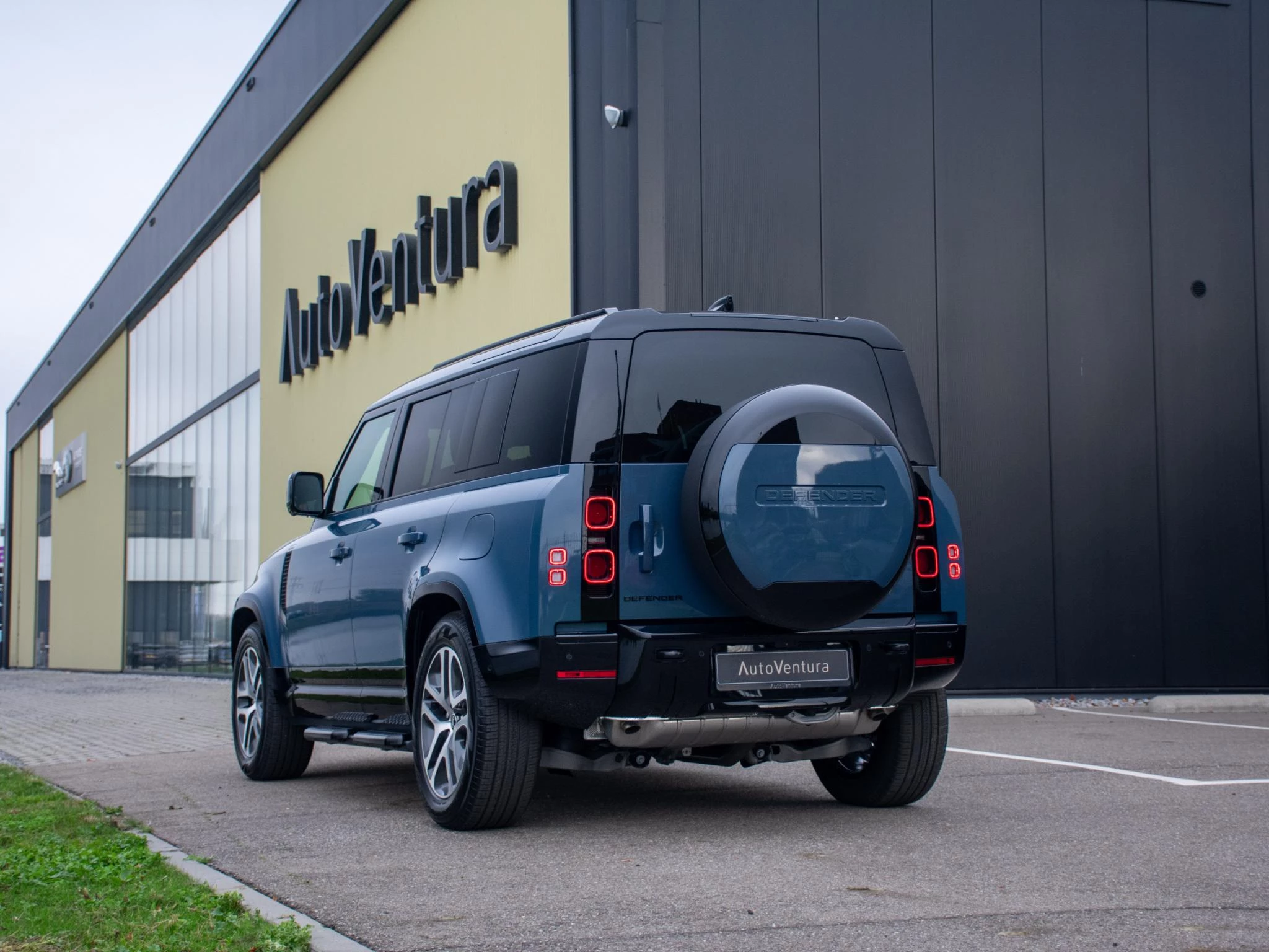 Hoofdafbeelding Land Rover Defender