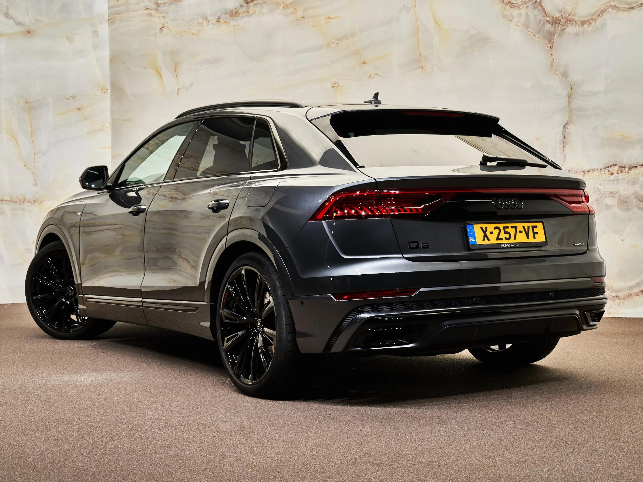 Hoofdafbeelding Audi Q8