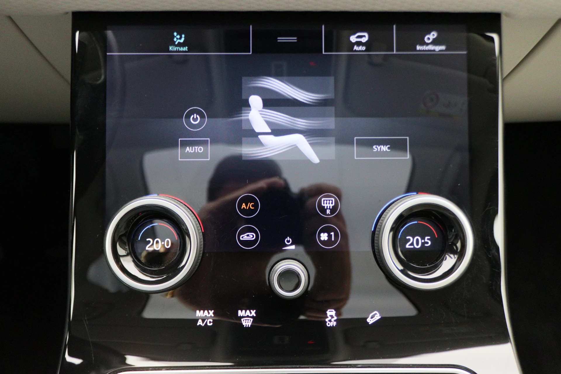 Hoofdafbeelding Land Rover Range Rover Velar