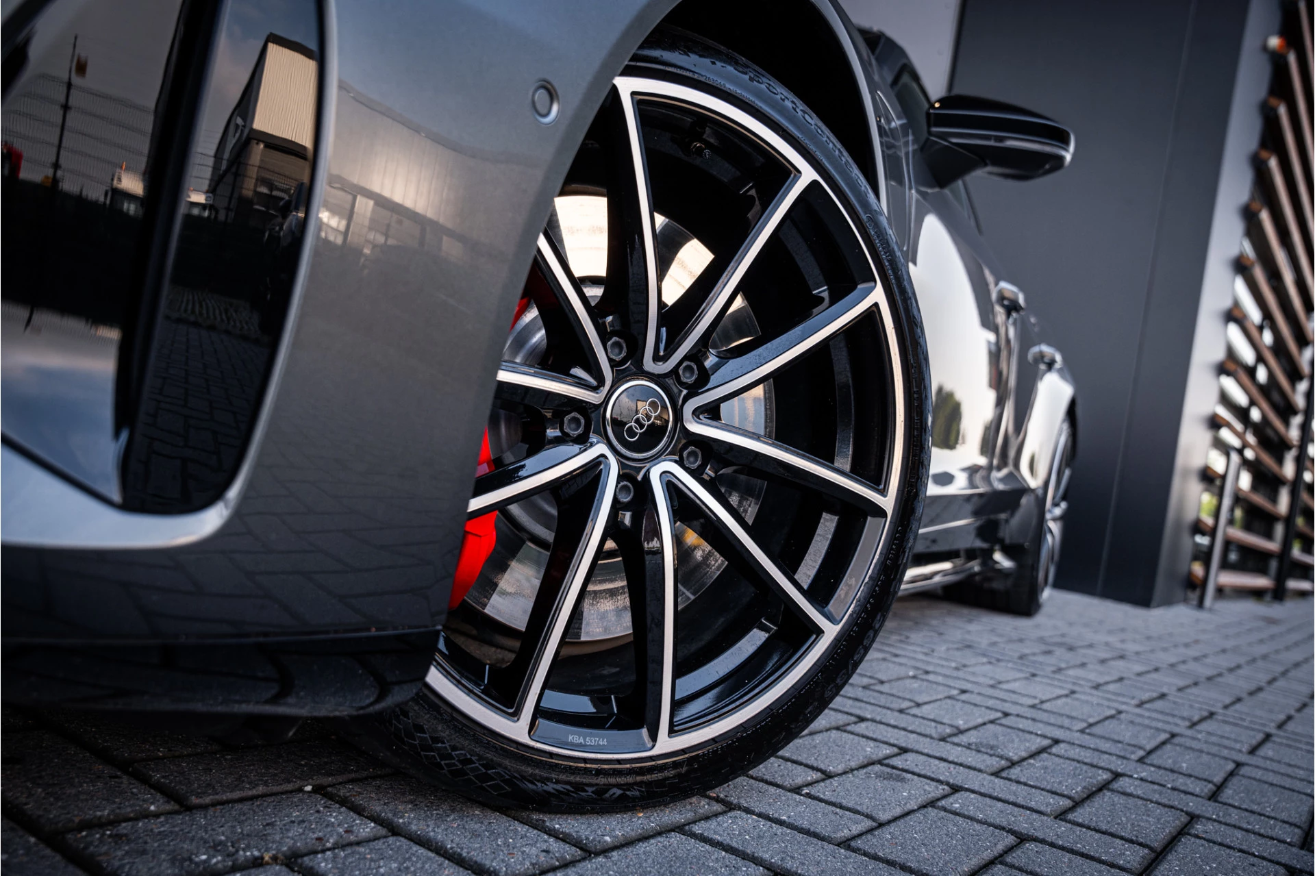 Hoofdafbeelding Audi e-tron GT