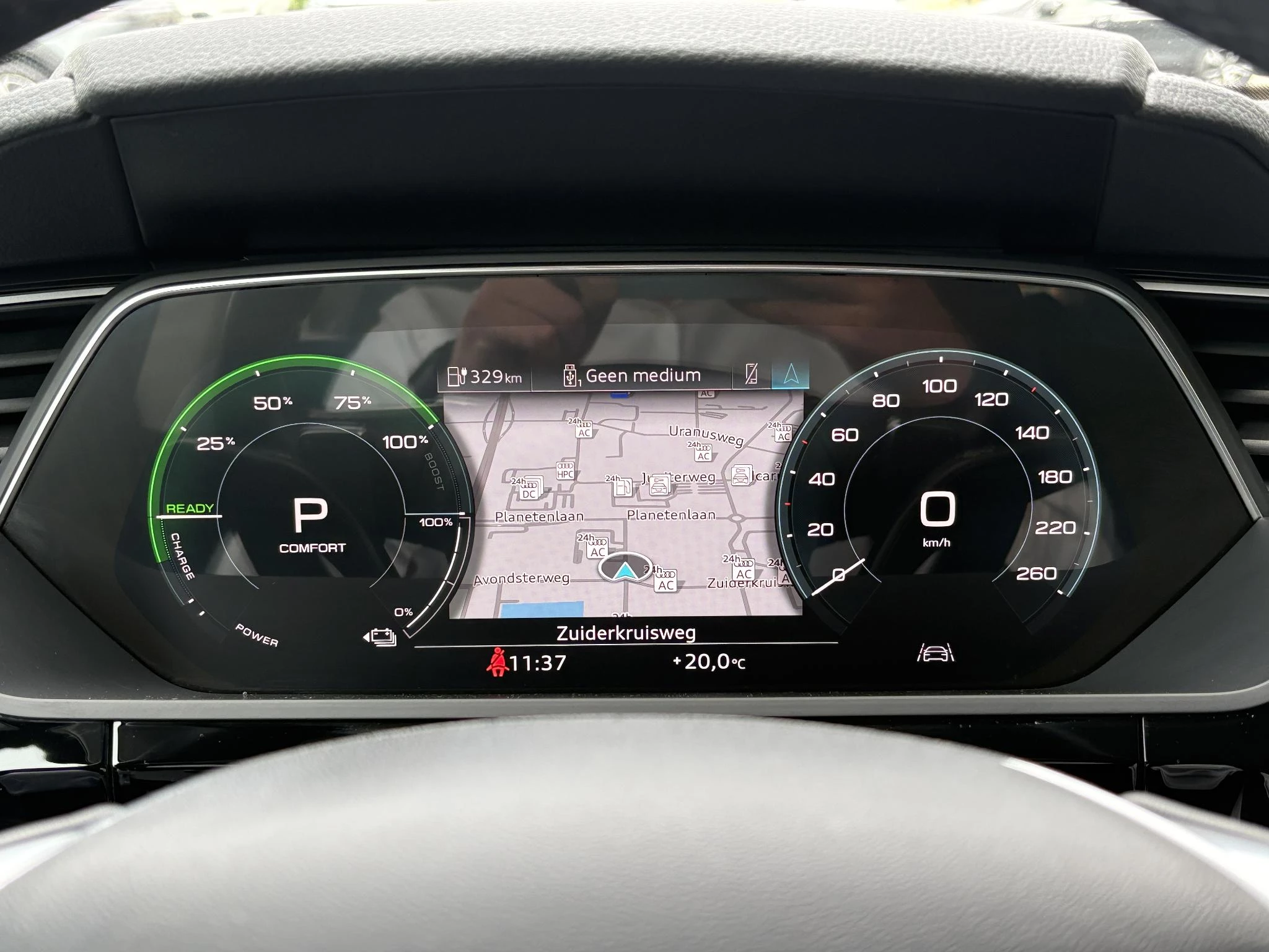 Hoofdafbeelding Audi e-tron