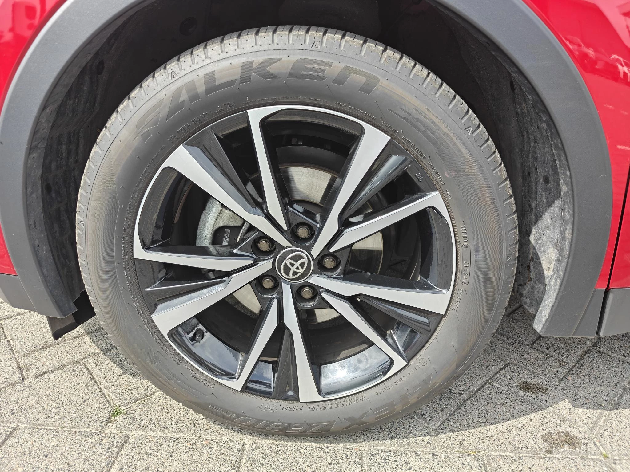 Hoofdafbeelding Toyota C-HR