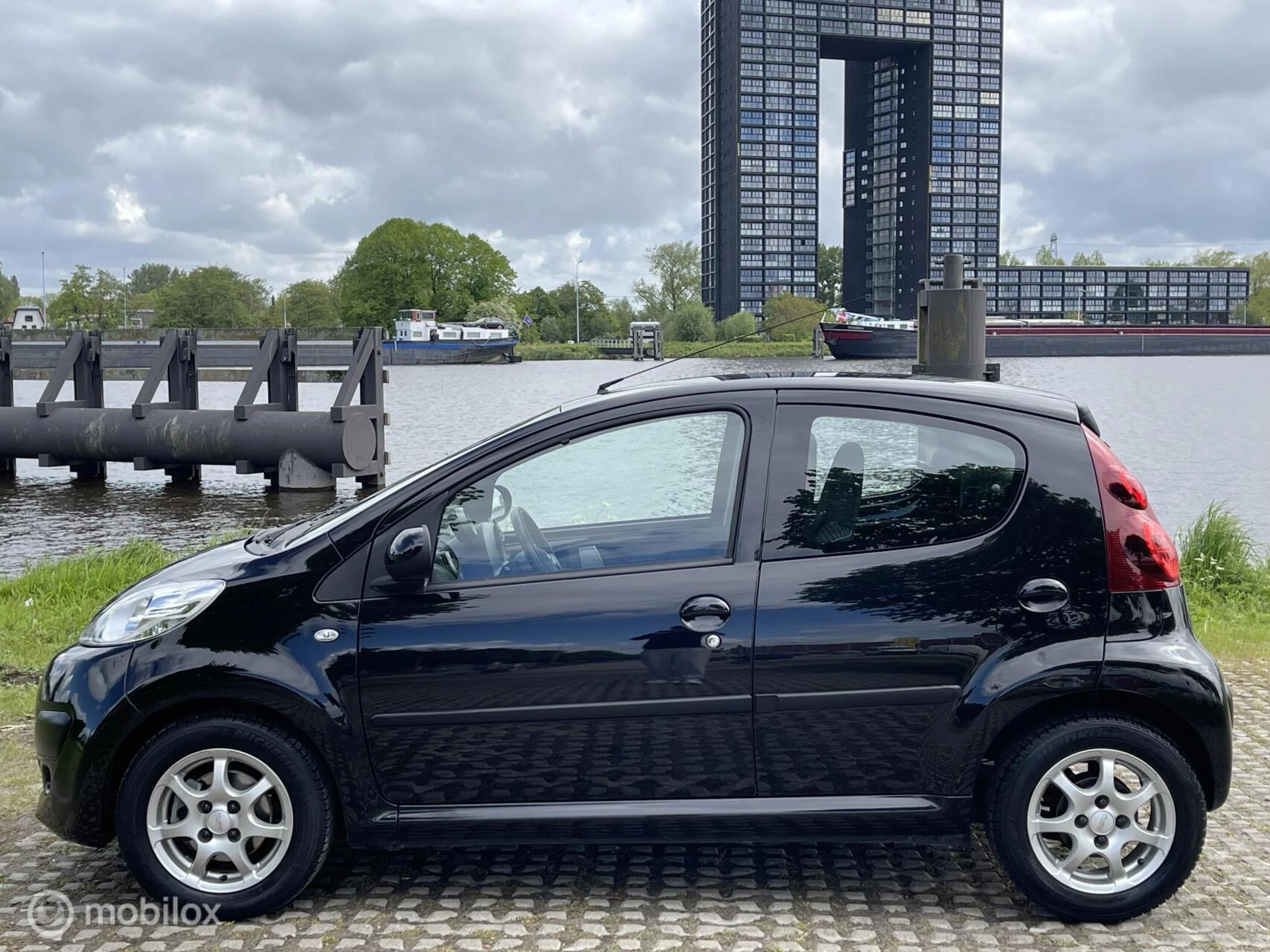 Hoofdafbeelding Peugeot 107