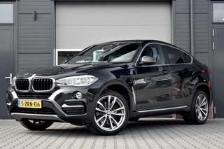 BMW X6 xDrive35i High Executive | 360 Camera | Head-Up | Treeplanken | 20'' M Velgen | Softclose | Comfort Stoelen + Memory | Stuurverwarming | Orig. NL |