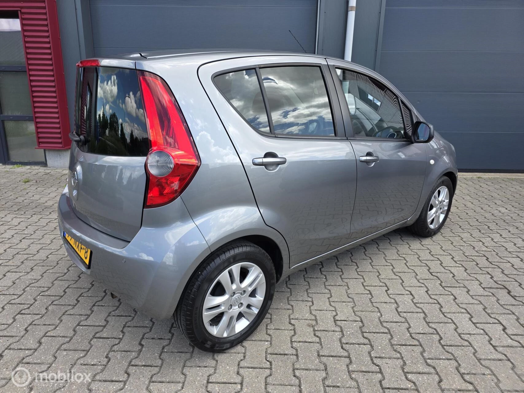 Hoofdafbeelding Opel Agila