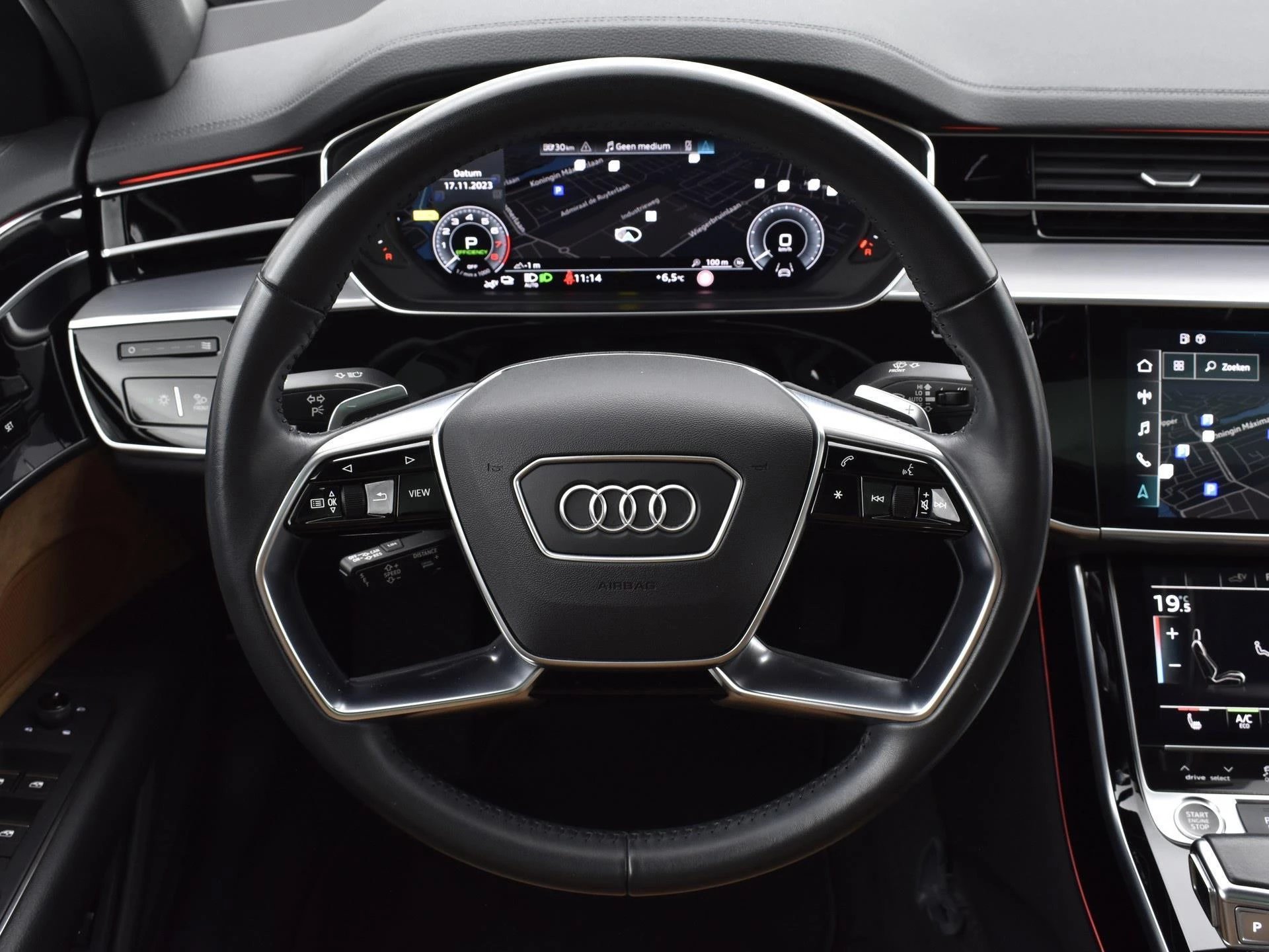 Hoofdafbeelding Audi A8