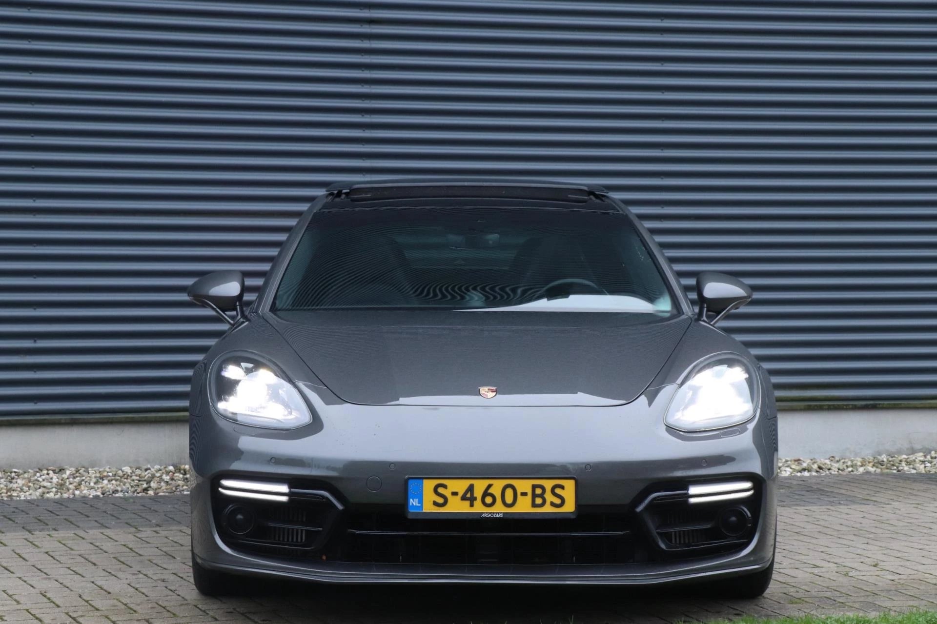 Hoofdafbeelding Porsche Panamera