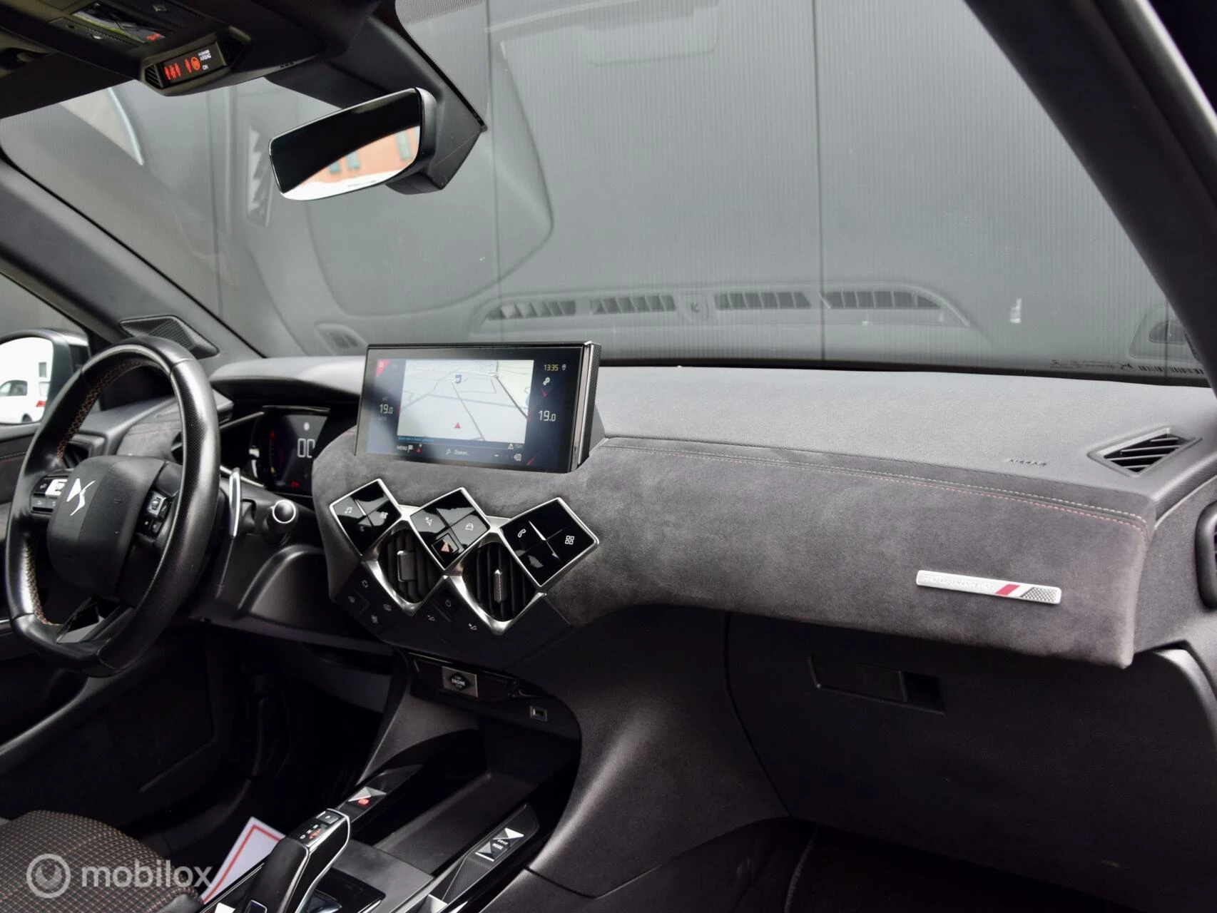 Hoofdafbeelding DS DS 3