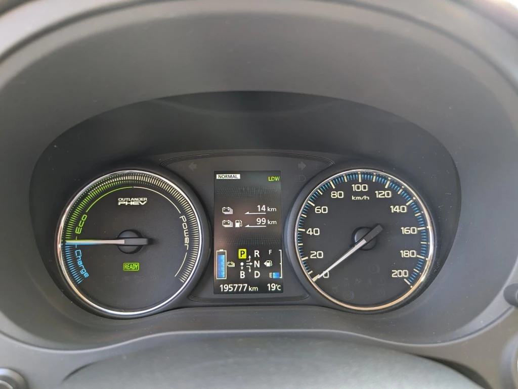 Hoofdafbeelding Mitsubishi Outlander