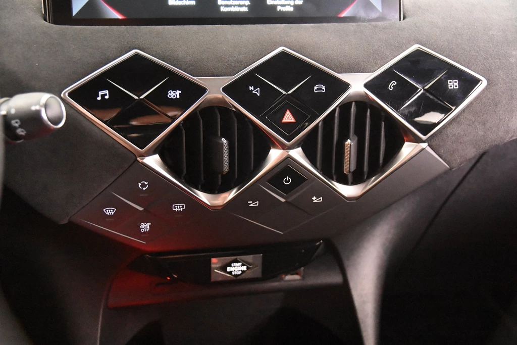 Hoofdafbeelding DS DS 3