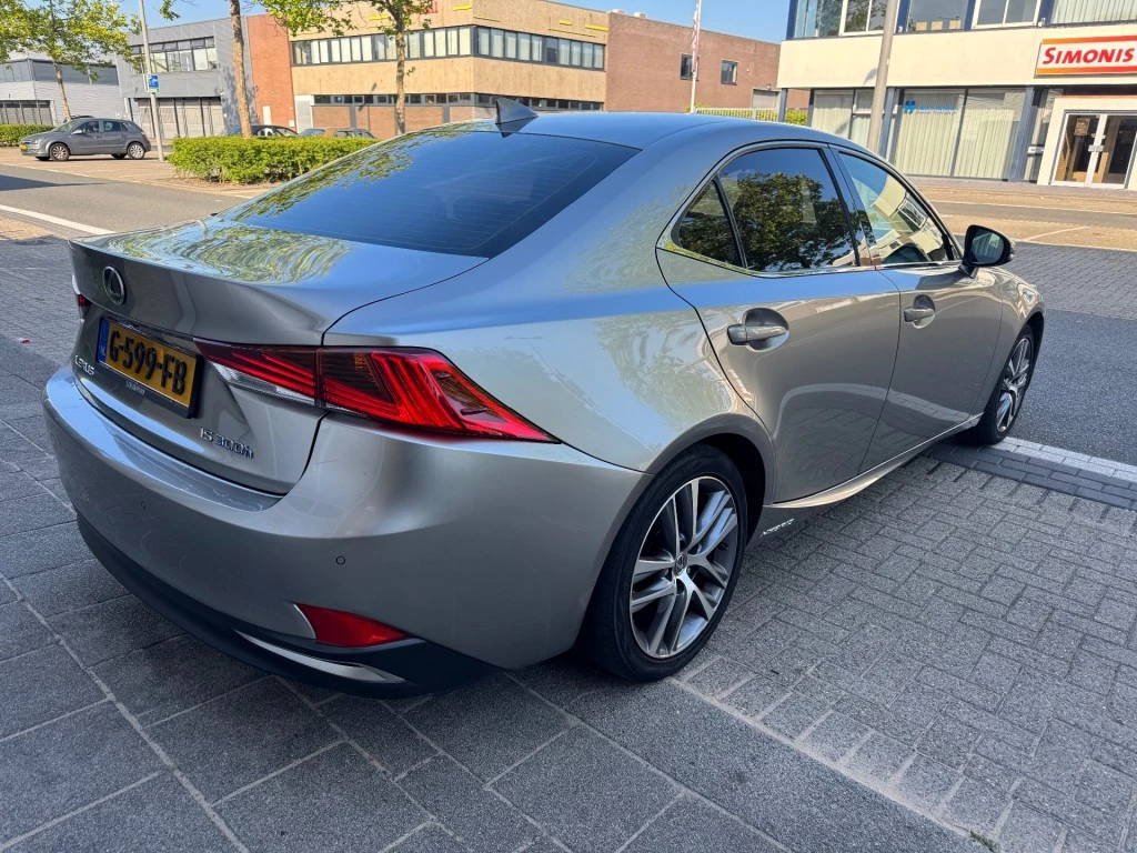 Hoofdafbeelding Lexus IS