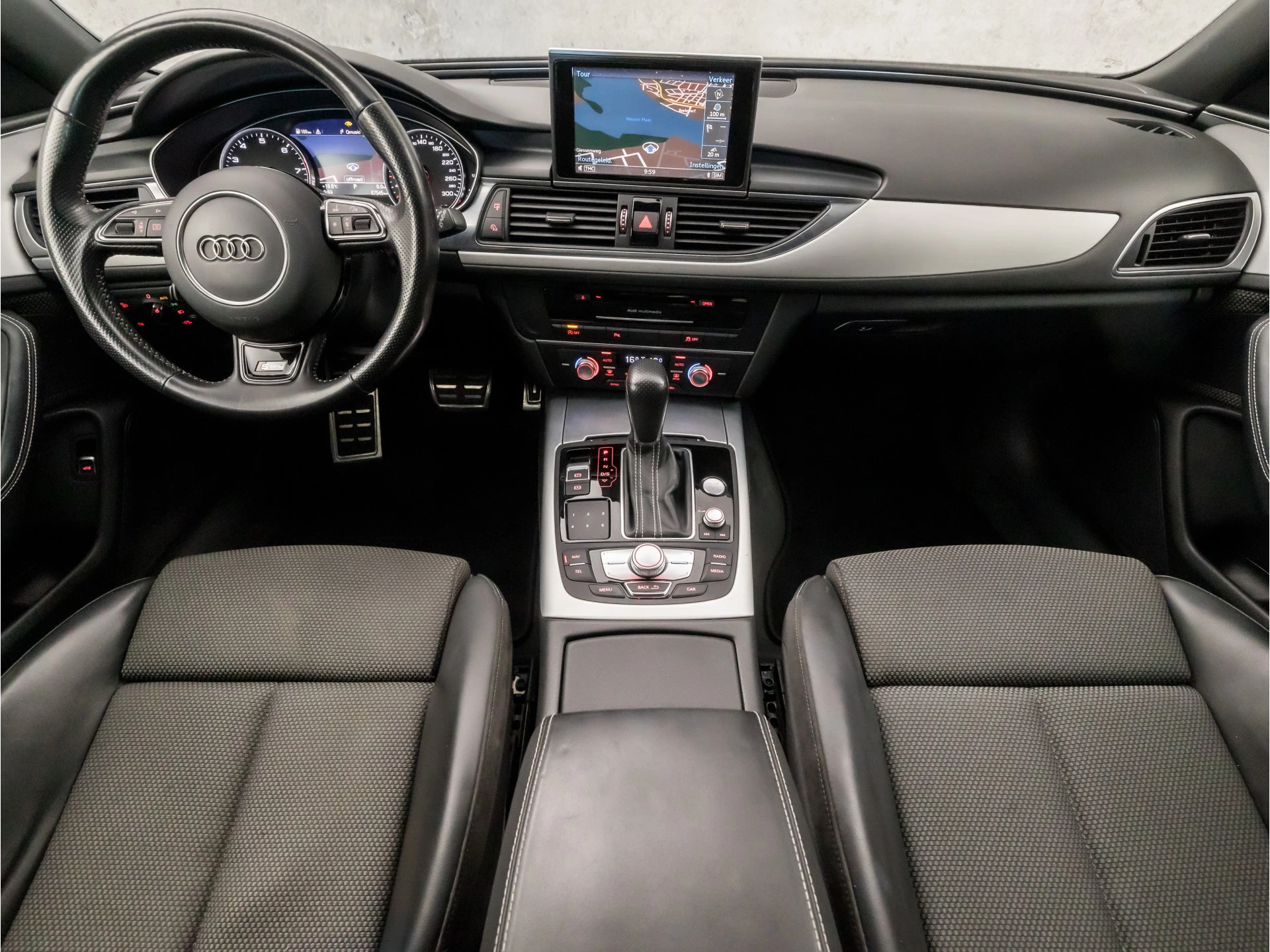 Hoofdafbeelding Audi A6