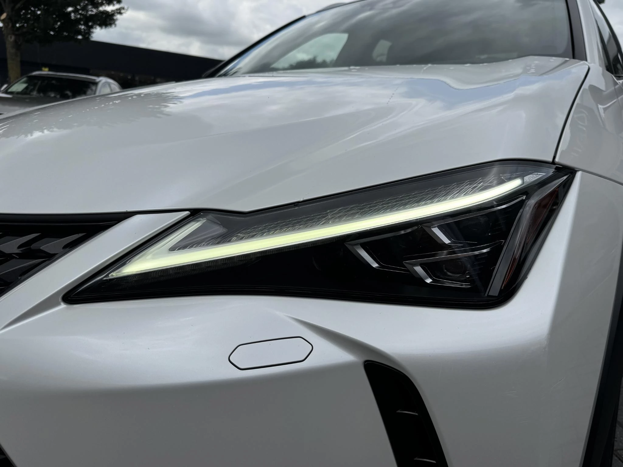 Hoofdafbeelding Lexus UX