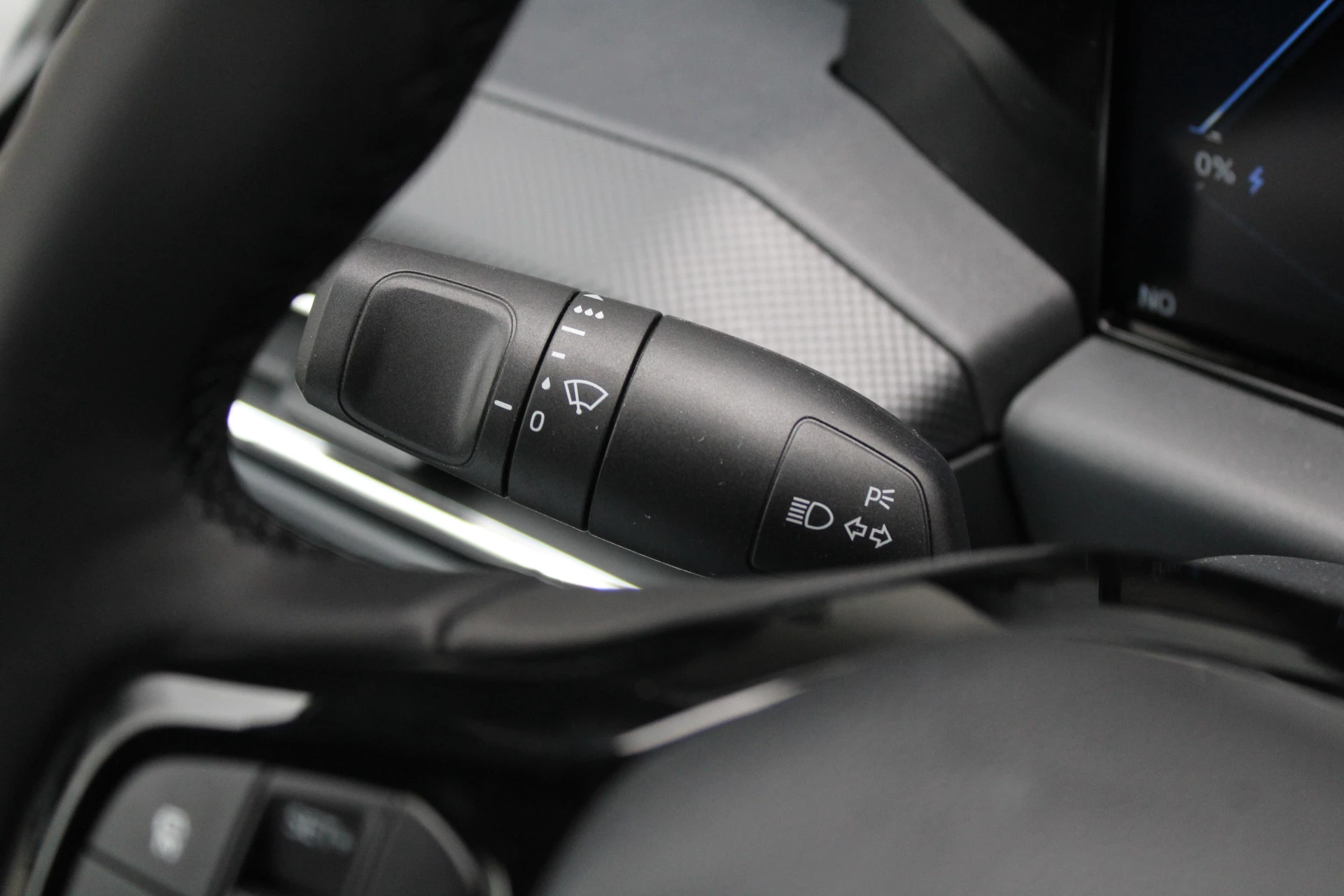 Hoofdafbeelding Ford E-Transit Custom