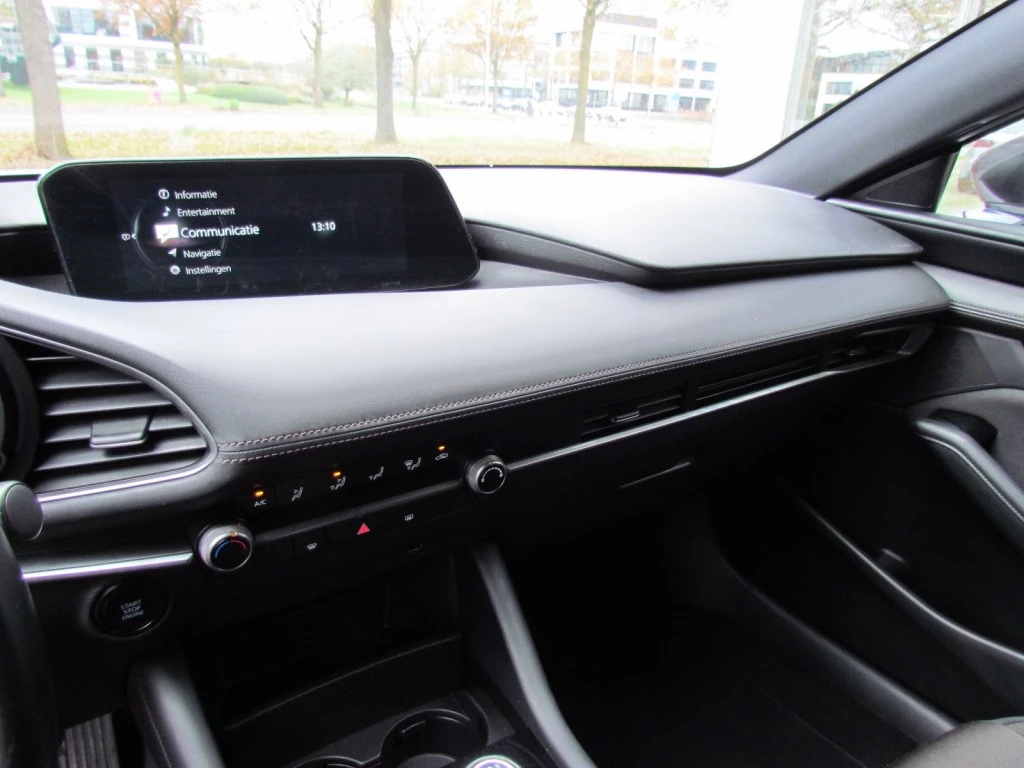 Hoofdafbeelding Mazda 3