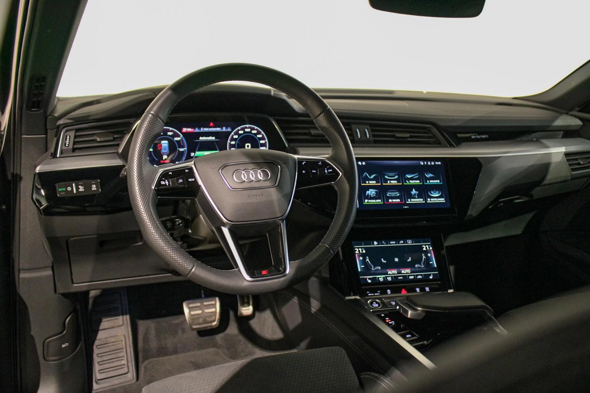 Hoofdafbeelding Audi Q8 e-tron