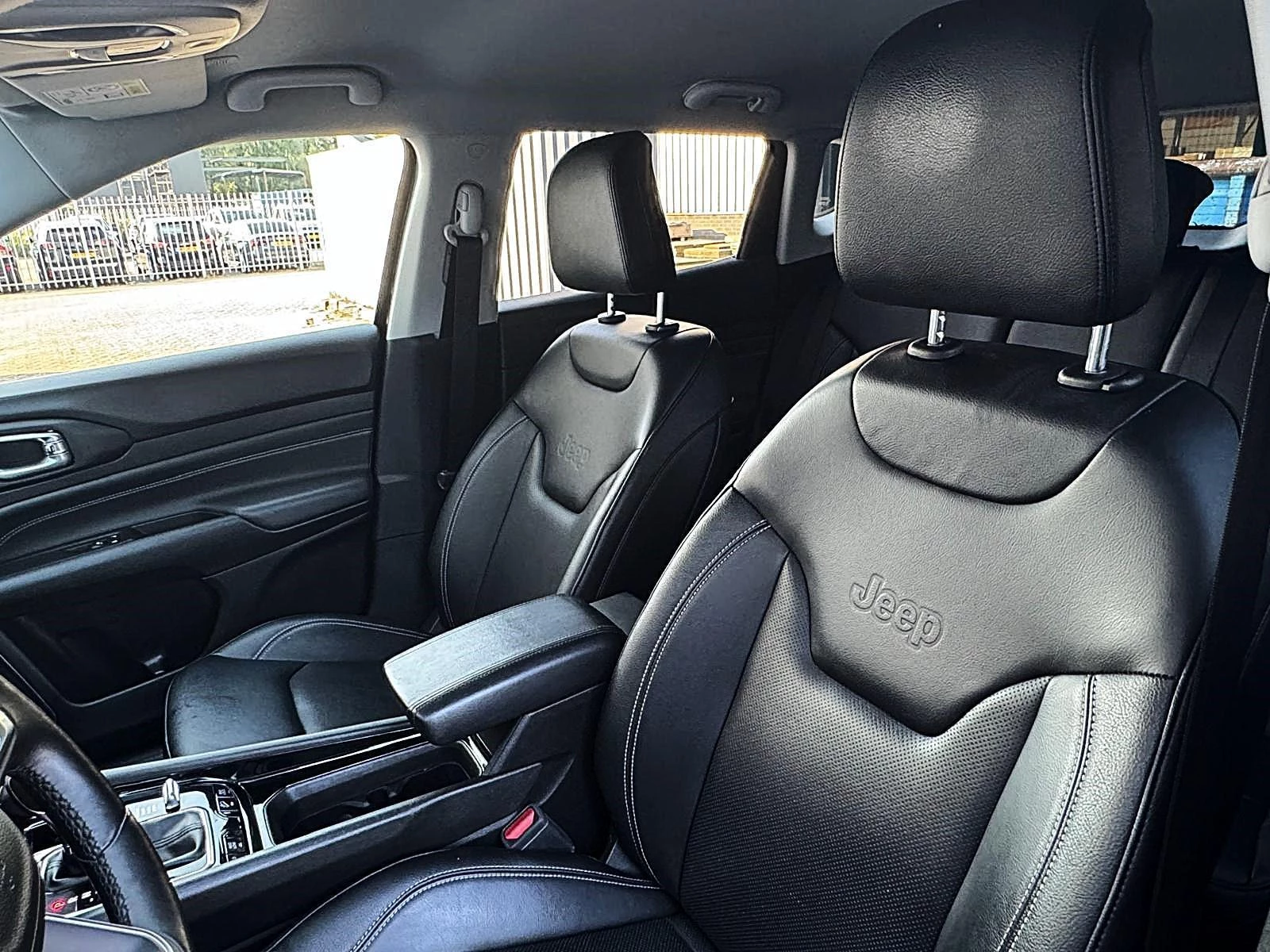 Hoofdafbeelding Jeep Compass