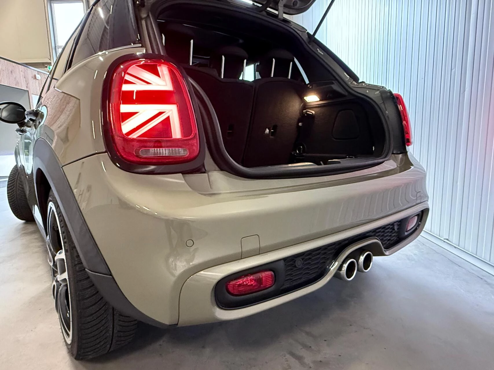 Hoofdafbeelding MINI Cooper S