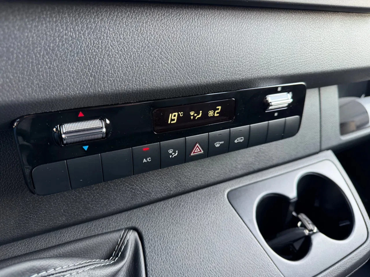 Hoofdafbeelding Mercedes-Benz 