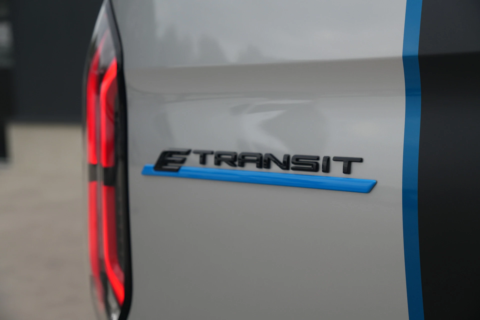 Hoofdafbeelding Ford E-Transit Custom
