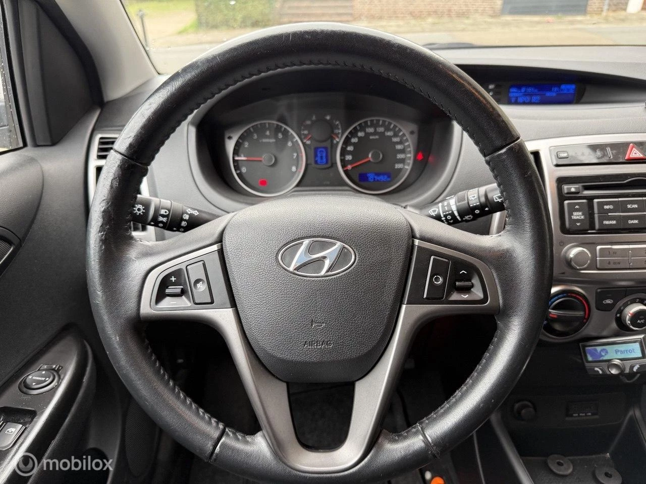 Hoofdafbeelding Hyundai i20