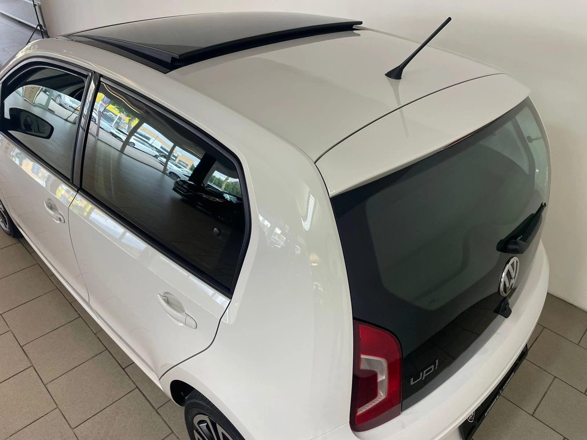Hoofdafbeelding Volkswagen up!