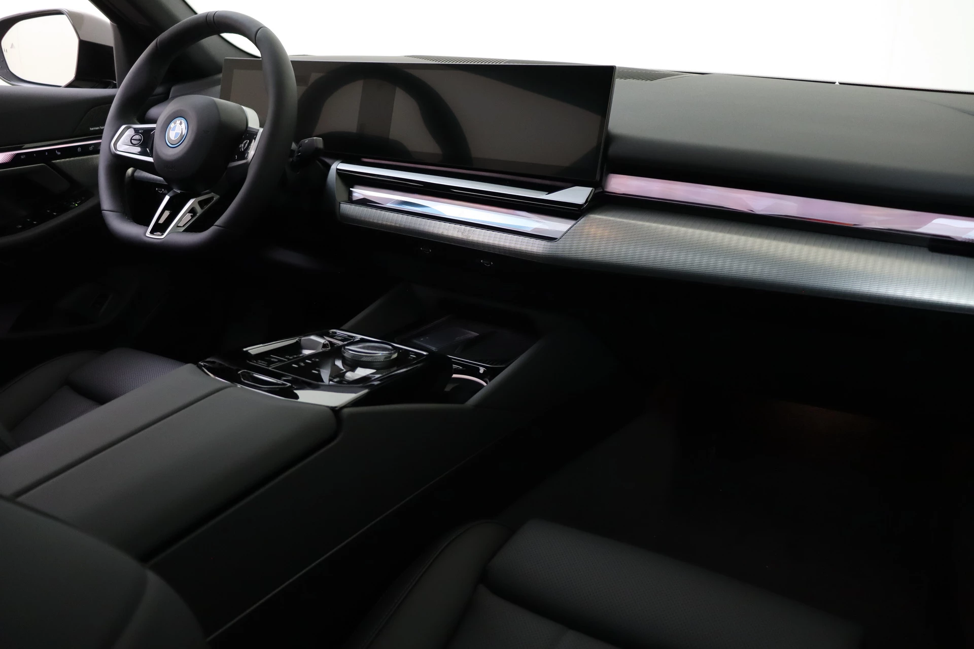 Hoofdafbeelding BMW i5