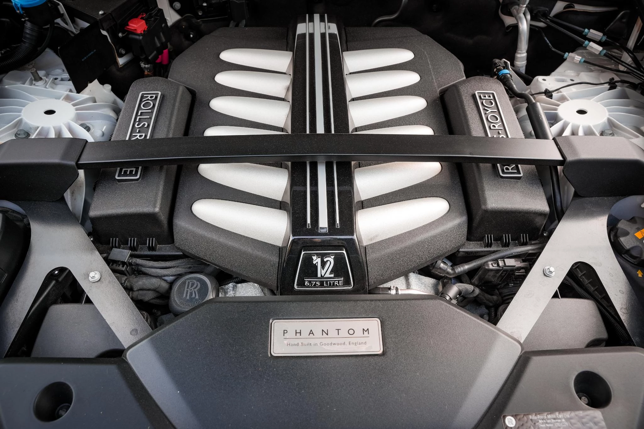 Hoofdafbeelding Rolls-Royce Phantom