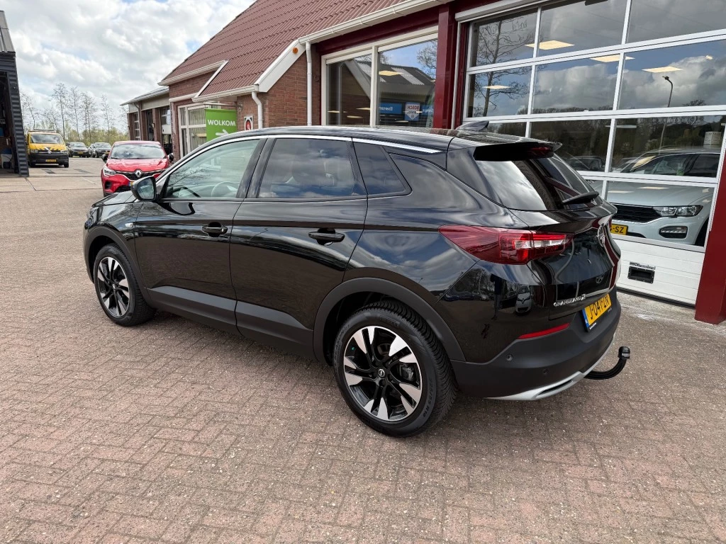 Hoofdafbeelding Opel Grandland X