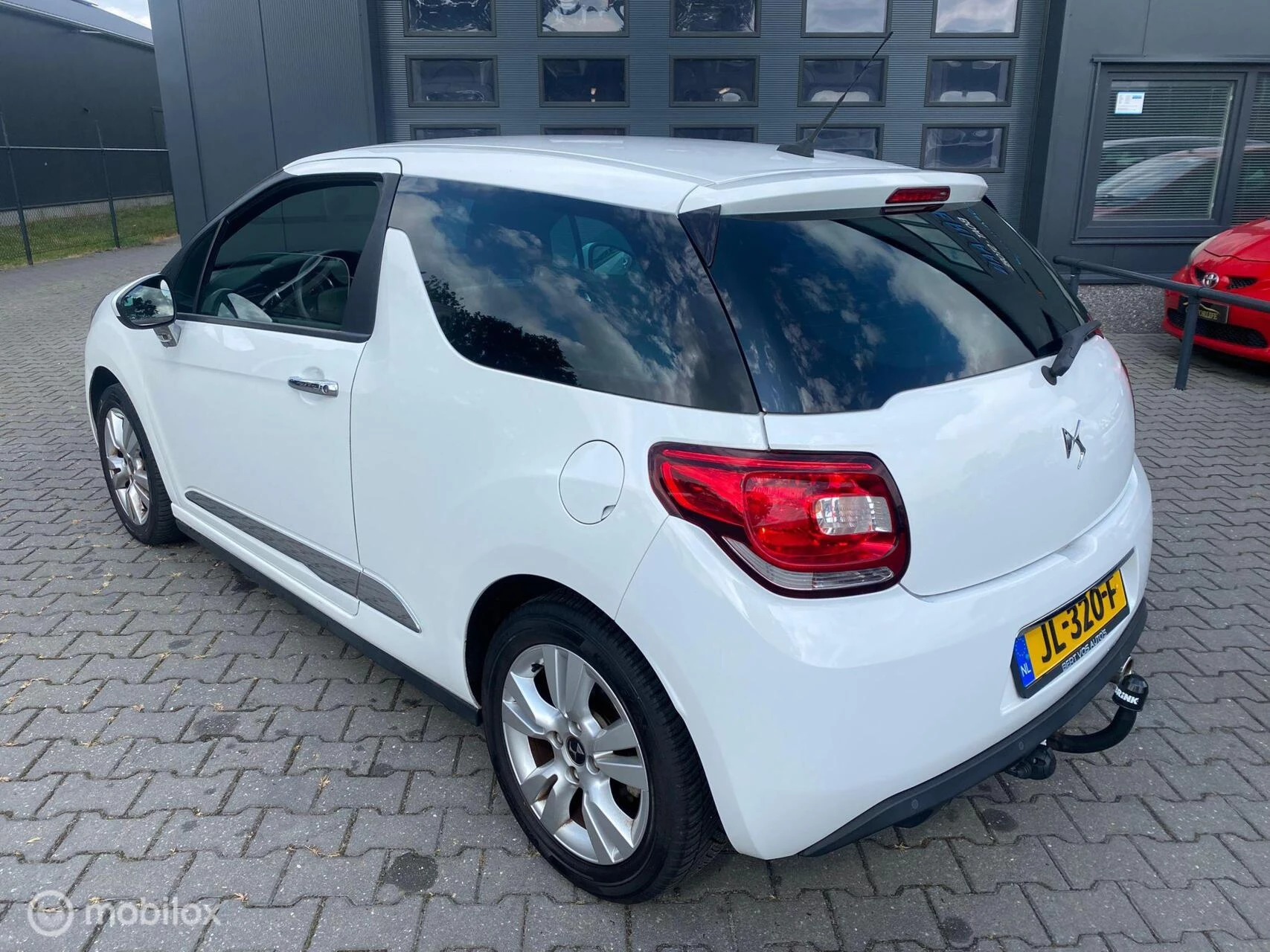 Hoofdafbeelding DS DS 3