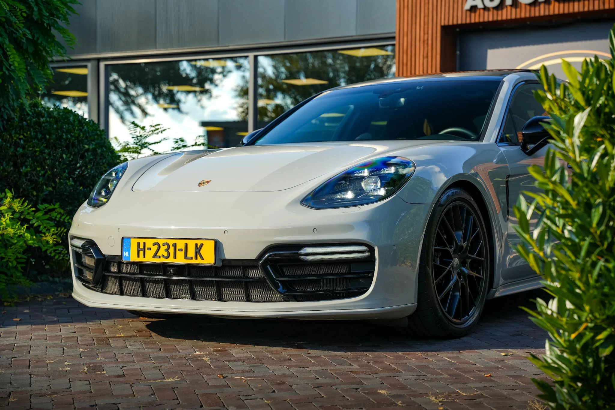 Hoofdafbeelding Porsche Panamera