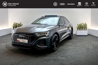 Hoofdafbeelding Audi Q8 Sportback e-tron Audi Q8 e-tron Sportback 55 408pk quattro S Edition 115 kWh | SoH 91% | S line, Panoramadak, 22" LM Velgen, B&O |